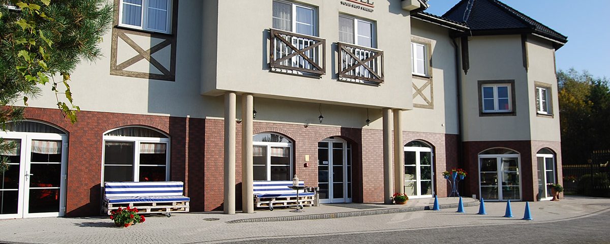 Kameralny hotel blisko Warszawy – przyjemny nocleg w okolicach stolicy